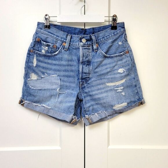 Levis 501 Distressed Blue Denim Shorts, Size 26 - Picture 1 of 7